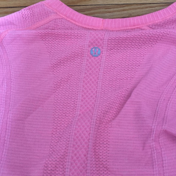 lululemon long sleeve top - Picture 4 of 4